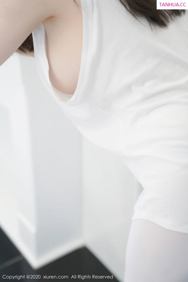黄米妮  米妮大萌萌 [XiuRen]高清写真图 2020.09.14 No.2557 糯美子Mini第24张图片